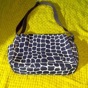 Kate Spade giraffe pattern diaper bag
